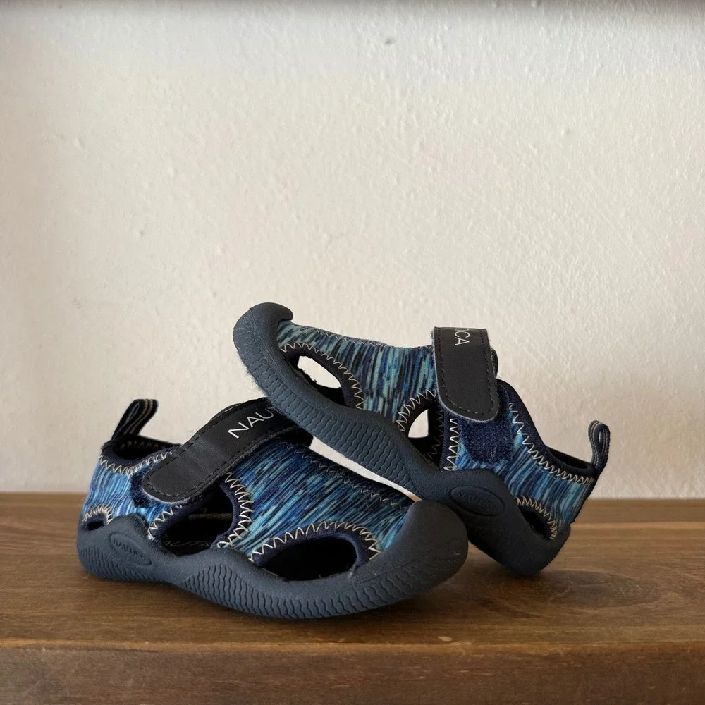 Nautica Kettle Gulf Toddler Water Sandals Size 4 Blue Multi Hook Loop